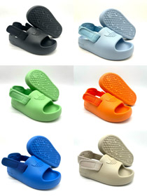 Adidas originali ADIFOM ADILETTE sandali da bambino-4198  
