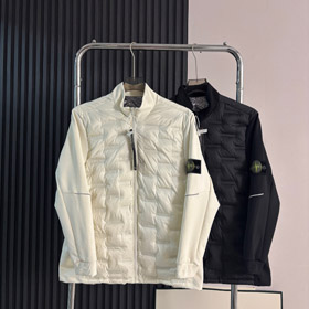 Giacca in piuma leggera Stone Island con colletto stand-up e chiusura a pulsante-5189  