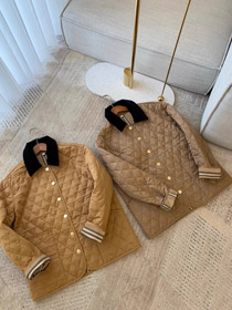 Giacca Burberry classica in cotone dorato-5300  